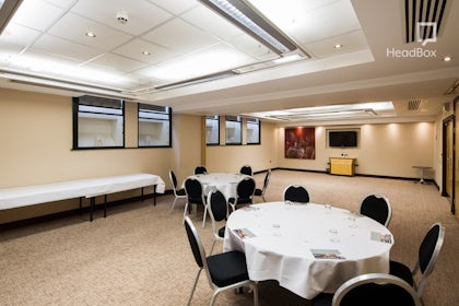 Charters Suite 3