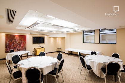 Charters Suite 4