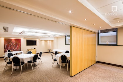 Charters Suite 9