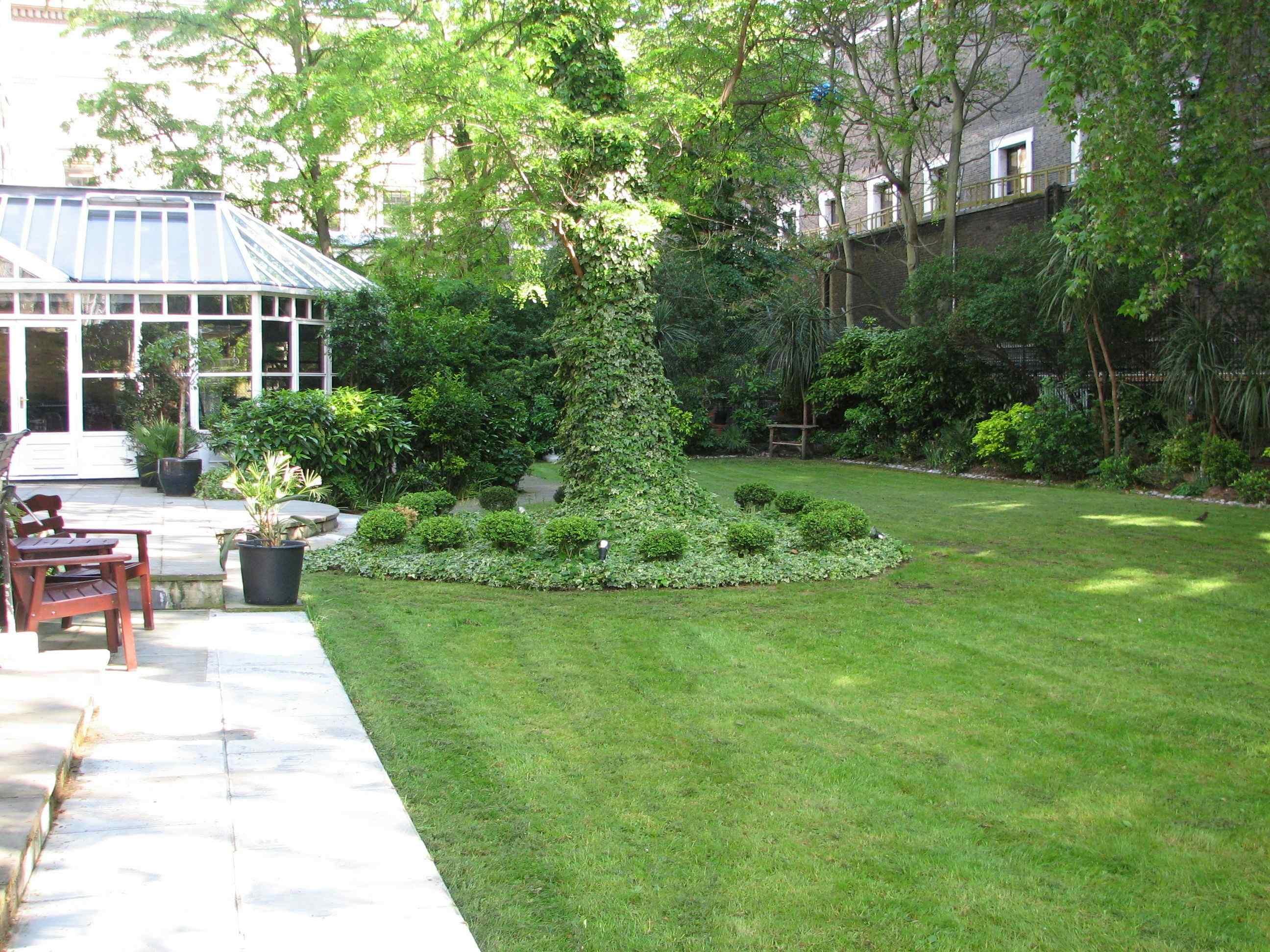 Grange Whitehall Hotel