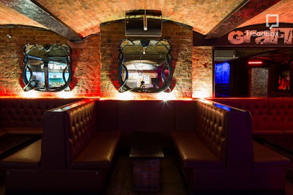 Main Bar 11
