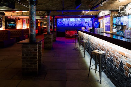 Main Bar 12