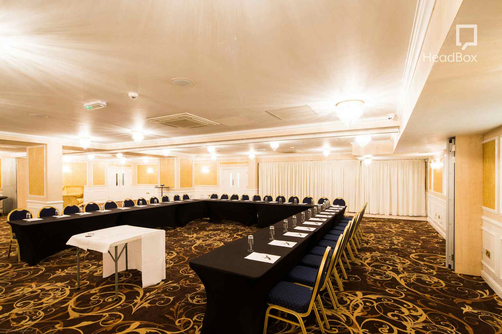 William & Kane Suite 6