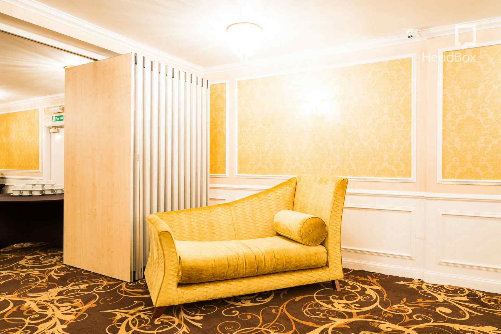 William & Kane Suite 14