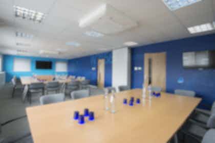 OS1 MEETING SPACE 4