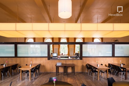Bistro 2