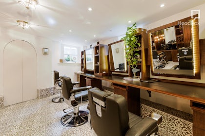 Drawing Room 11