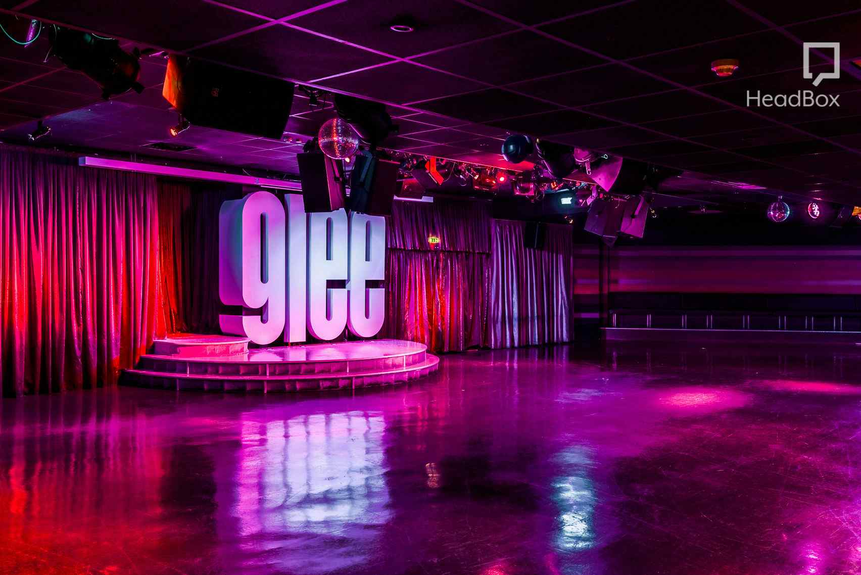 Main Room Birmingham 18