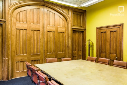 Brunel's Boardroom 10