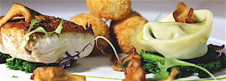 Opus 1 Hire the private dining room at Opus restaurant for one of the best options for private dining Birmingham has to offer.
This private dining room has a dividing wall which can be removed to increas