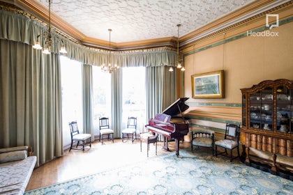 Reception & Dining Rooms 5