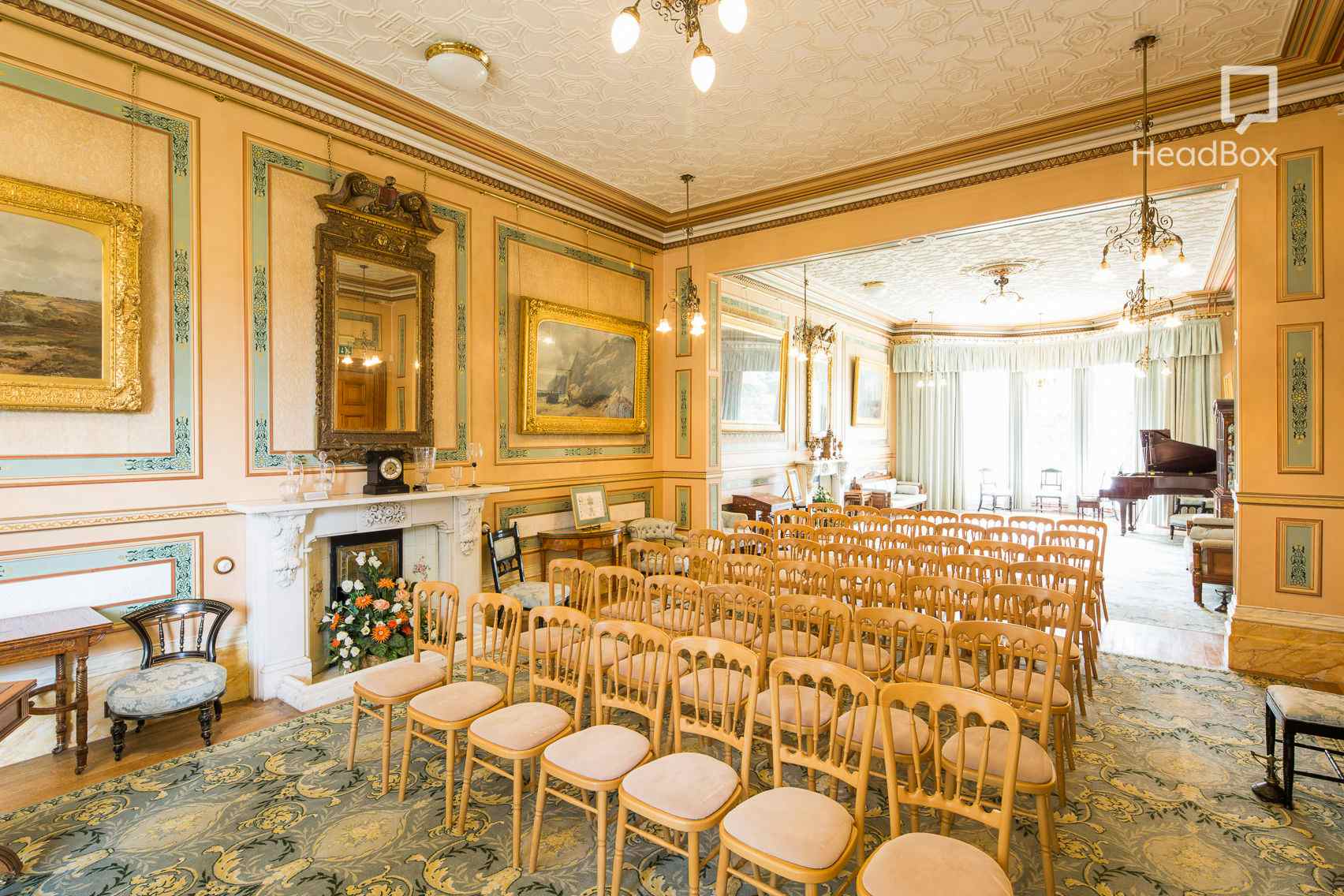 Reception & Dining Rooms 9