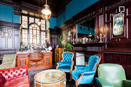 The Lounge 6