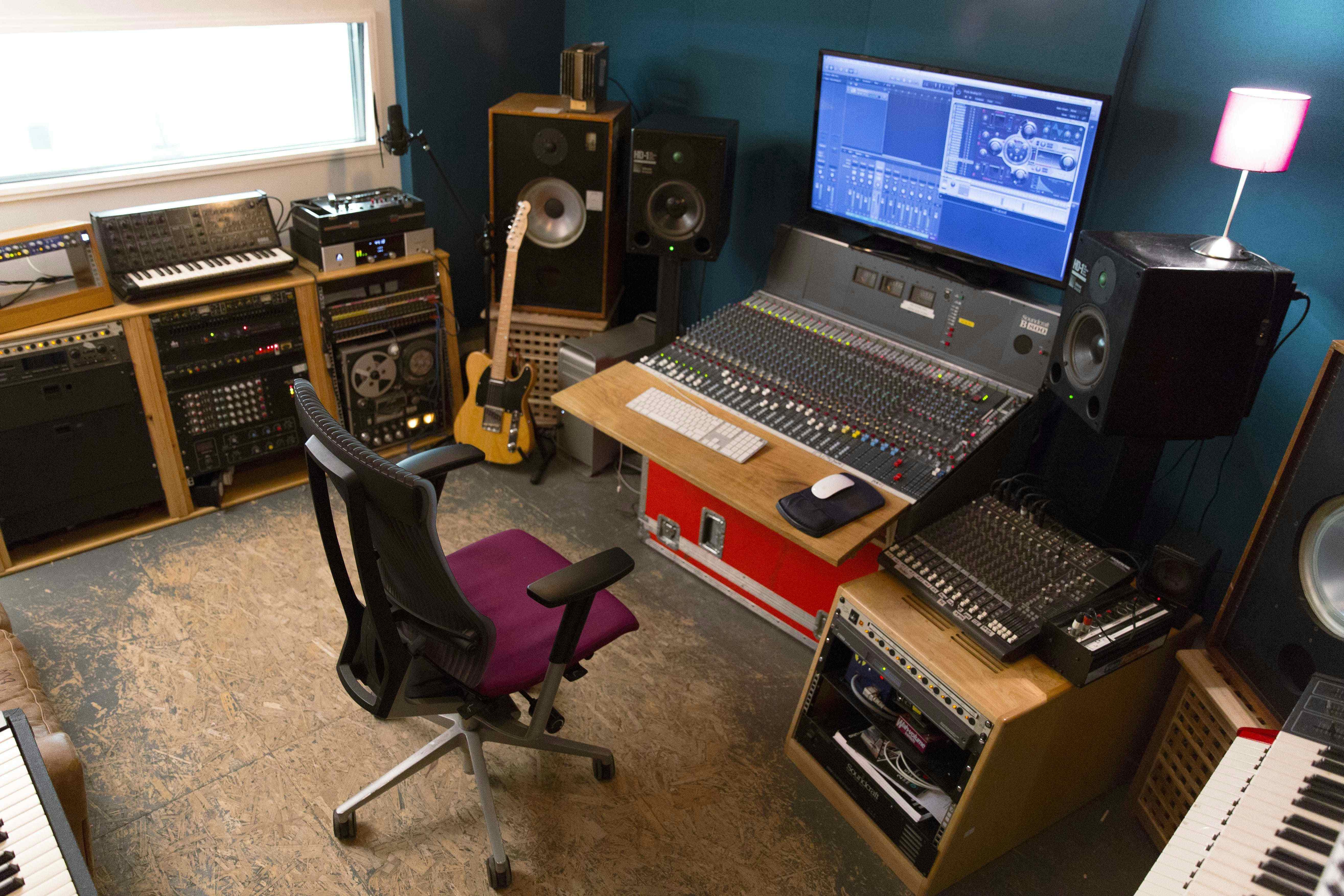 Secretsundaze Studios 4