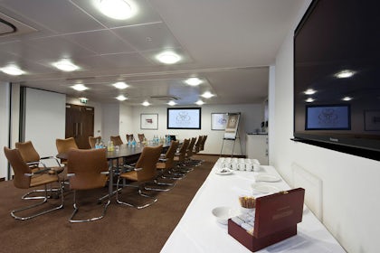 Buckingham Suite 1