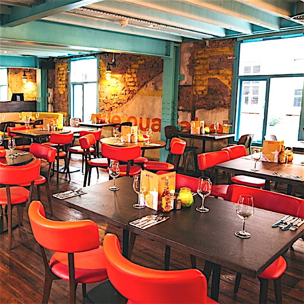 Private Room **Get a taste of delicious South America in York at Las Iguanas! A vibrant party venue for hire in York.**
The restaurant on Back Swinegate in York’s city centre offers a taste of the tropics with