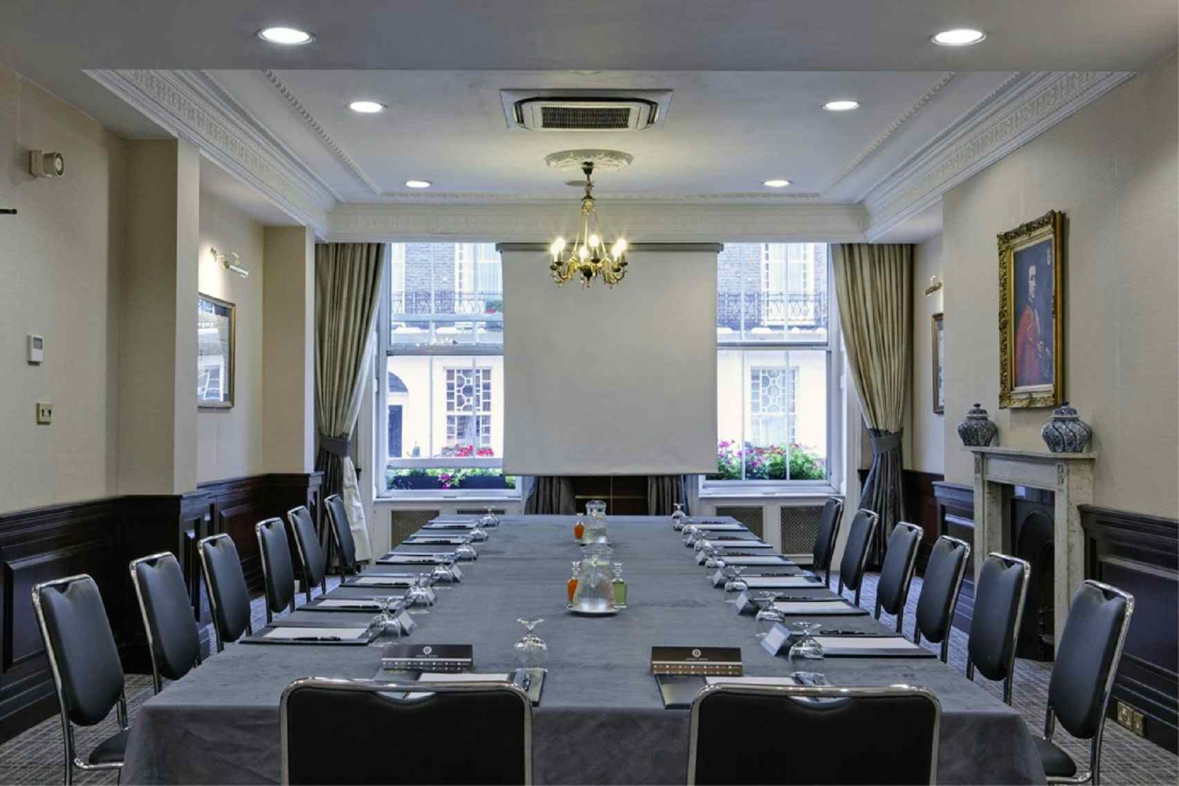 4* Grange White Hall Hotel