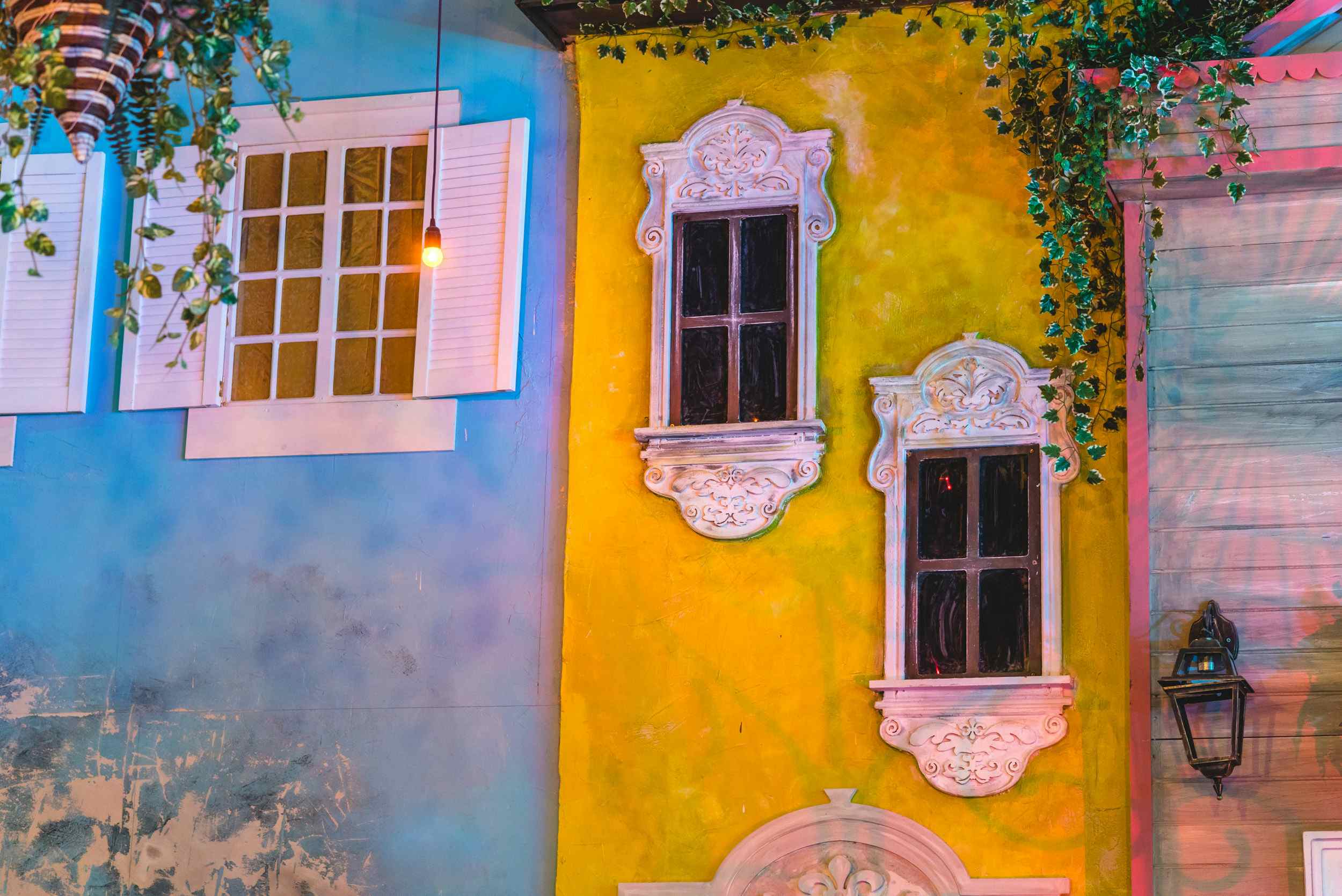 Book Mama Roux at The Rainbow Venues. A Birmingham Venue for Hire HeadBox