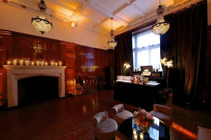 The Oak Room and Grand Gallery 4