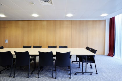 Conference Room 1 4