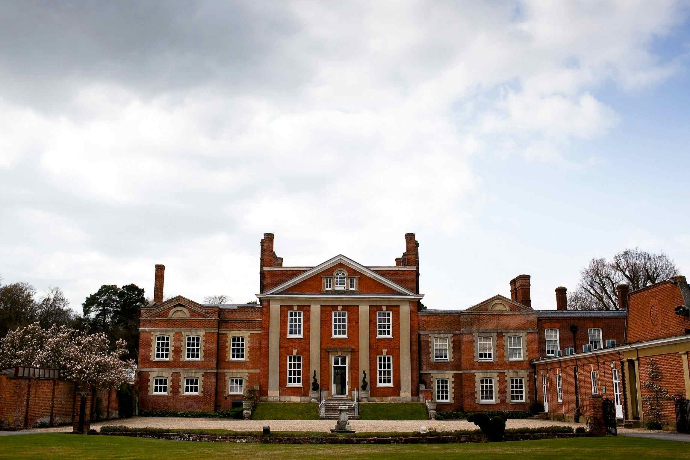 Book Drawing Room at Warbrook House Hotel . A Hampshire Venue for Hire ...