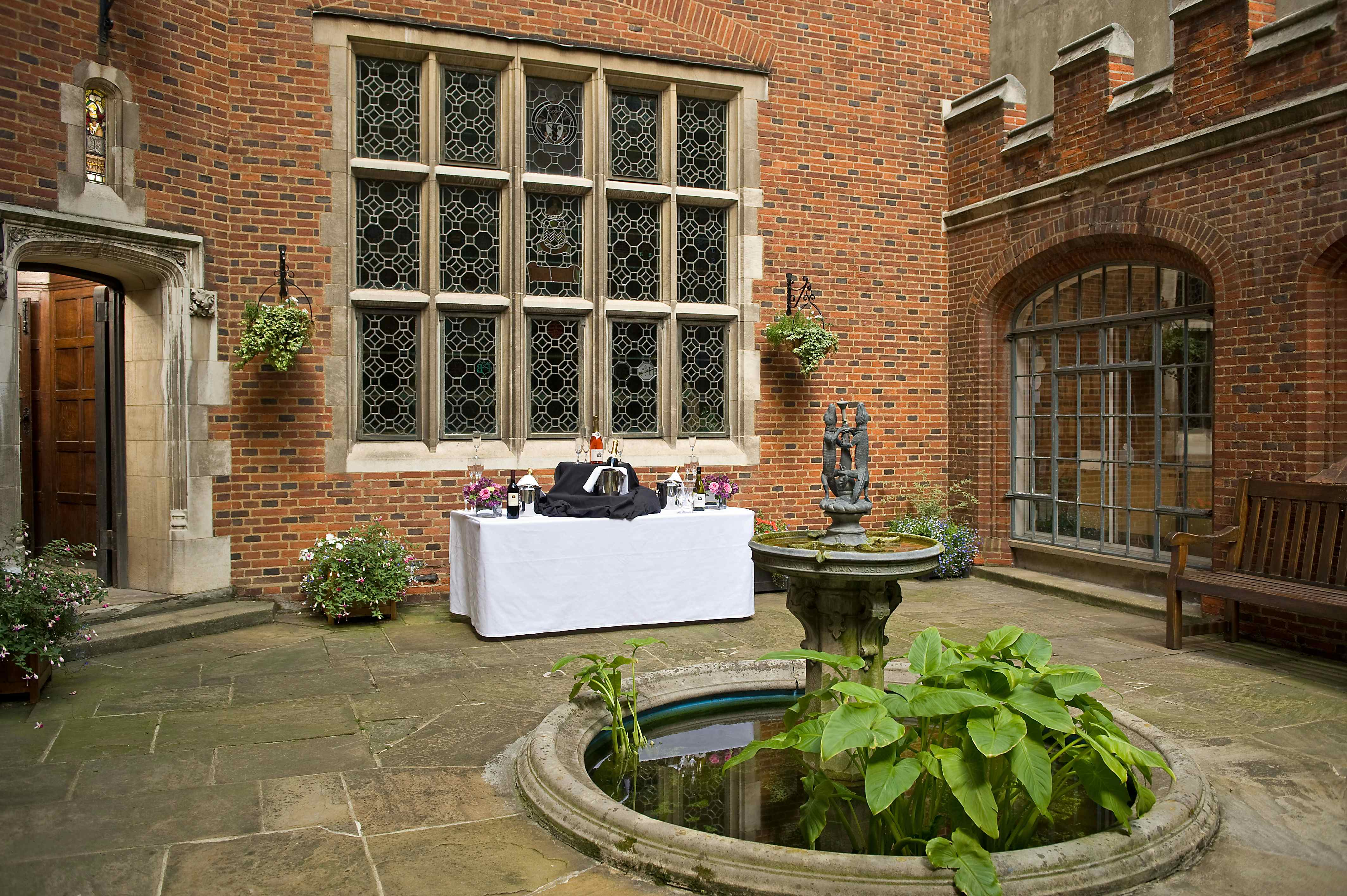 Court Room and Luncheon Room 1