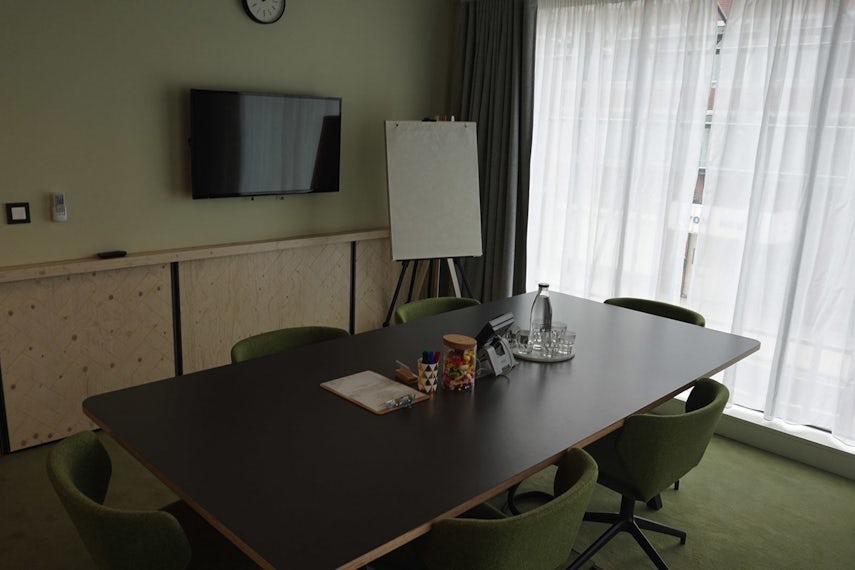 Meeting Room 6 0