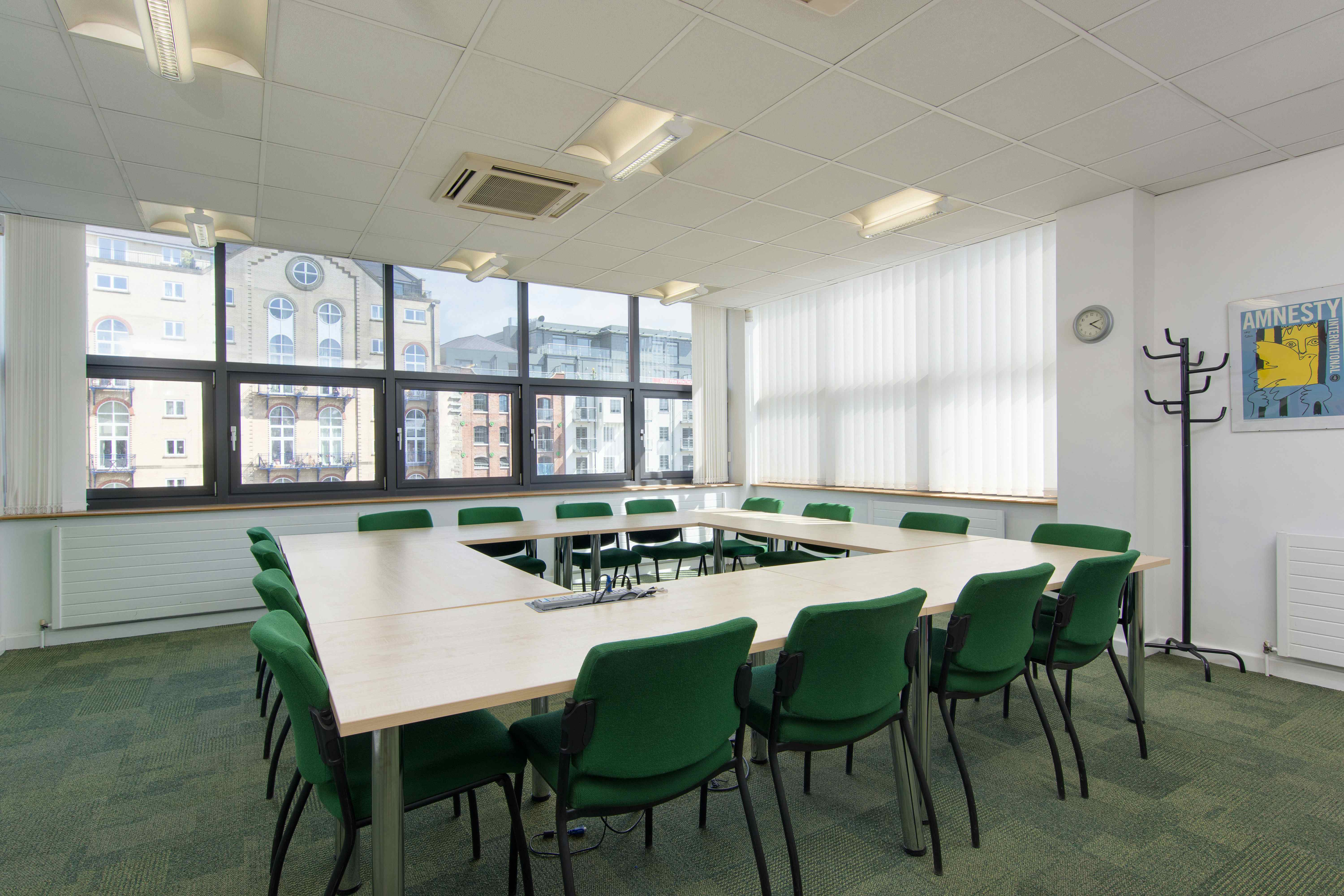 Contemporary Meeting Room - Brizzle 13
