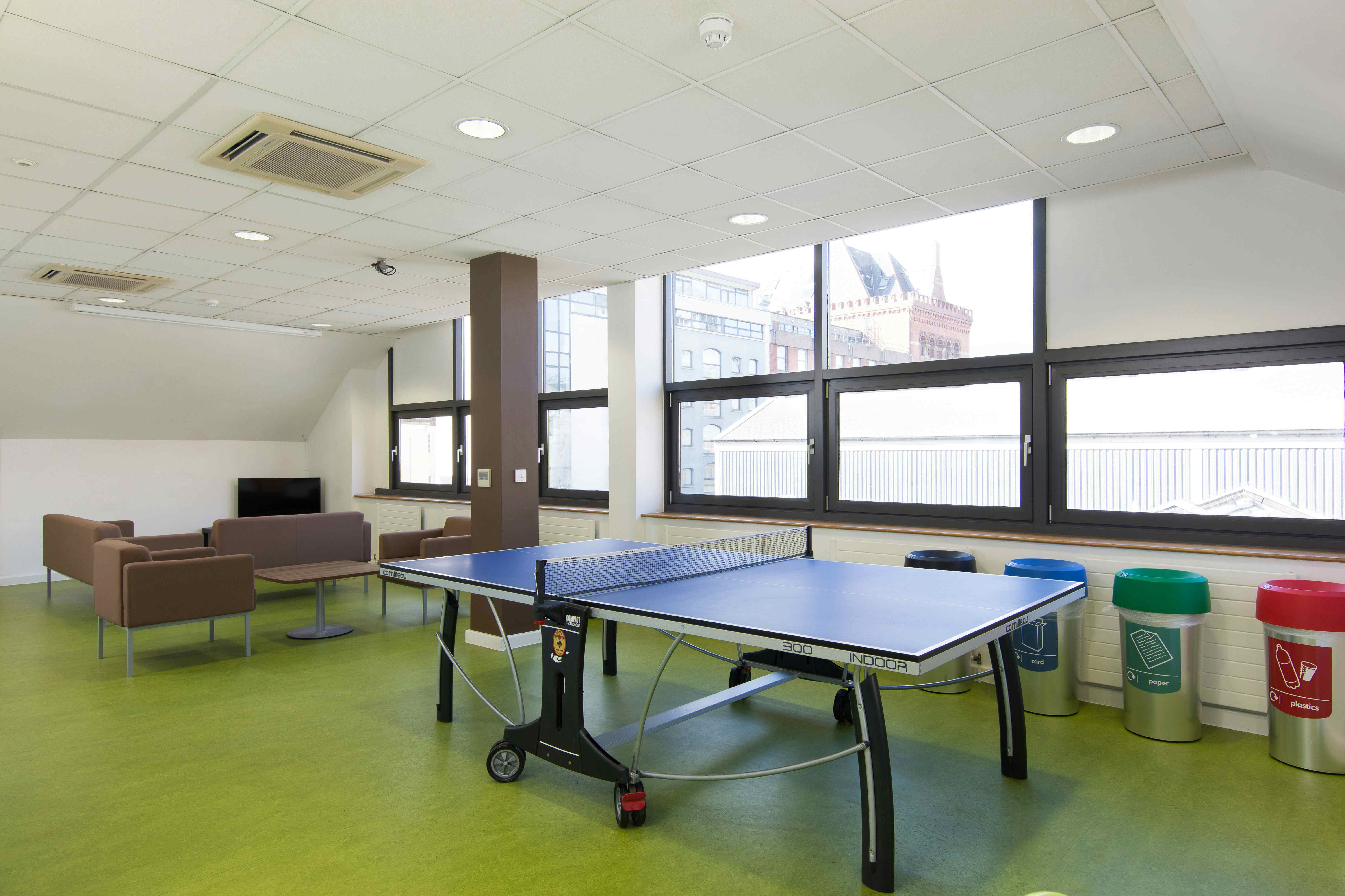 Contemporary Meeting Room - Brizzle 15