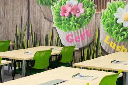Gert Lush 13
