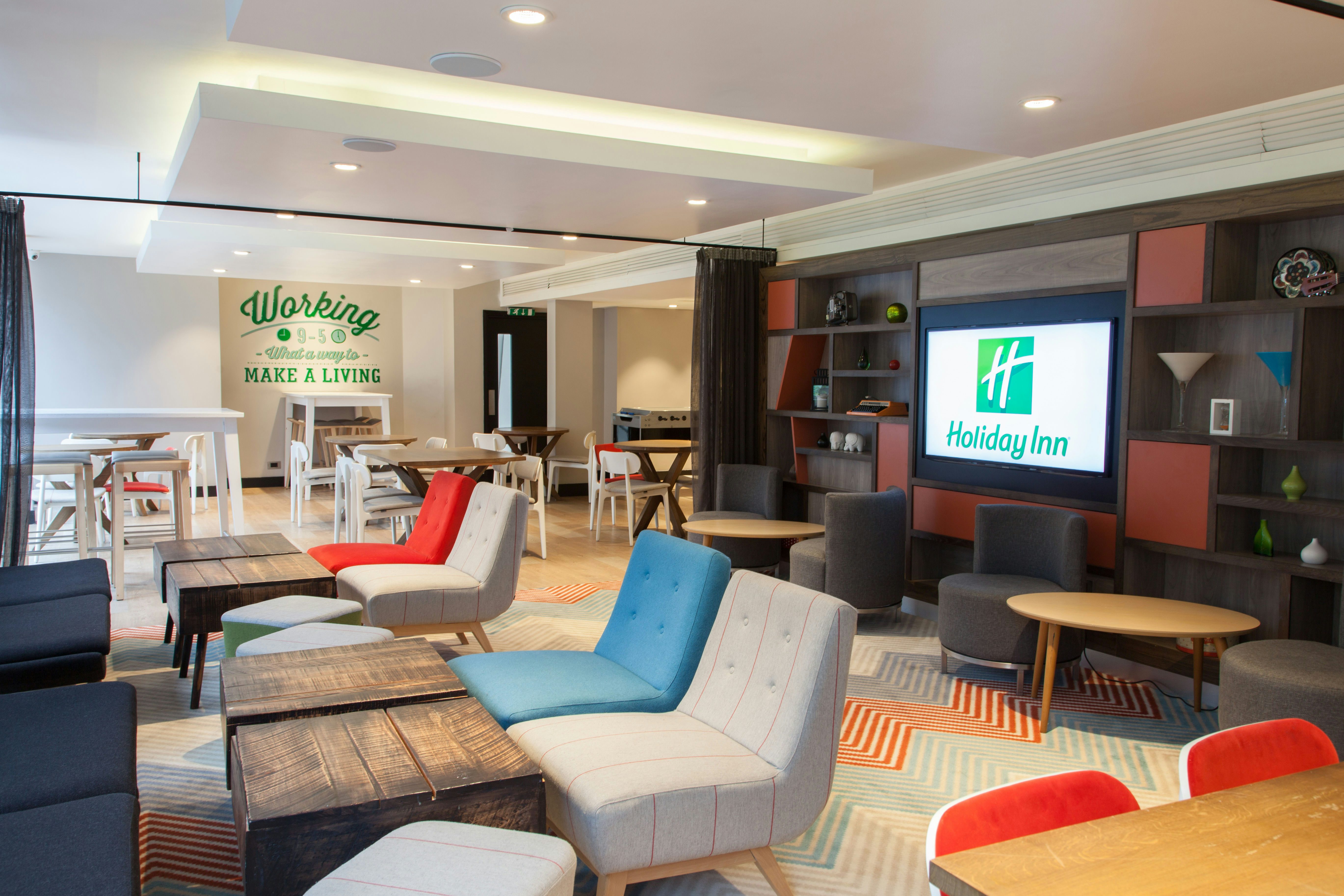 Pop-Up Lounge 6