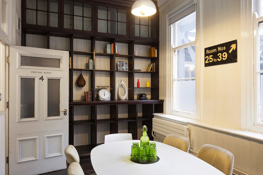 Meeting Room 4 0