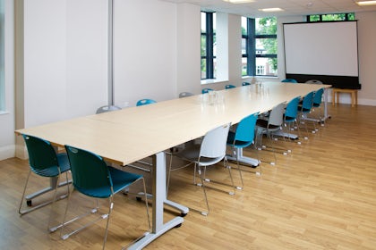 Luther King Room 6