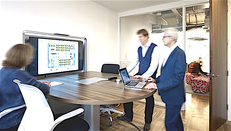 Meeting Room 6 Person **Us&Co Monument is home to one of the finest six-person meeting rooms London has to offer.**
Hire the Mediascape 2 at the Us&Co Monument for one of the best meeting rooms in London for those light