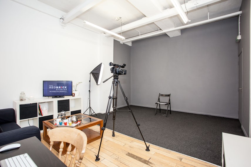 Studio 1 0