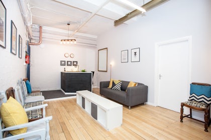 Studio 1 1