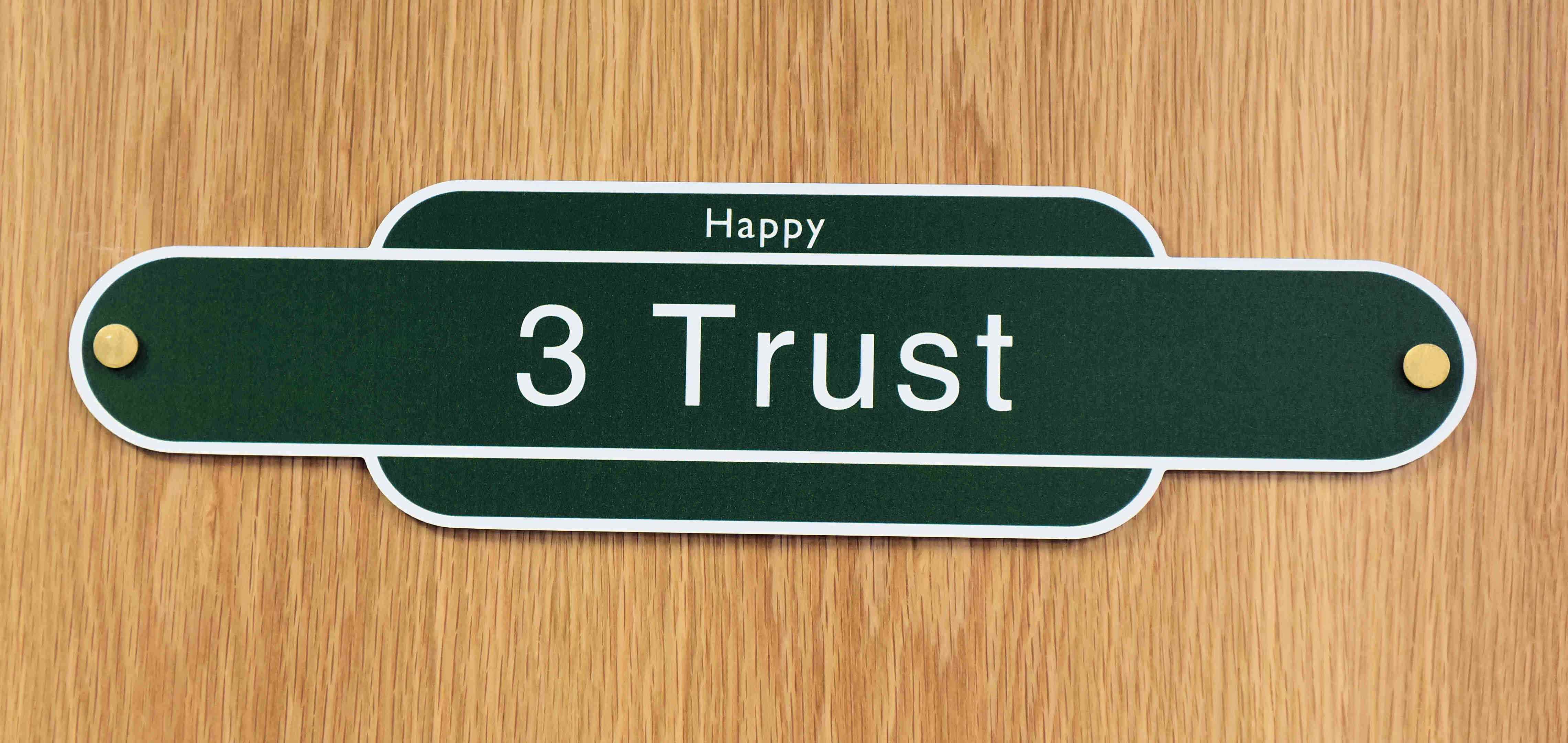 Room 3, Trust 9