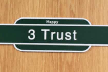 Room 3, Trust 9