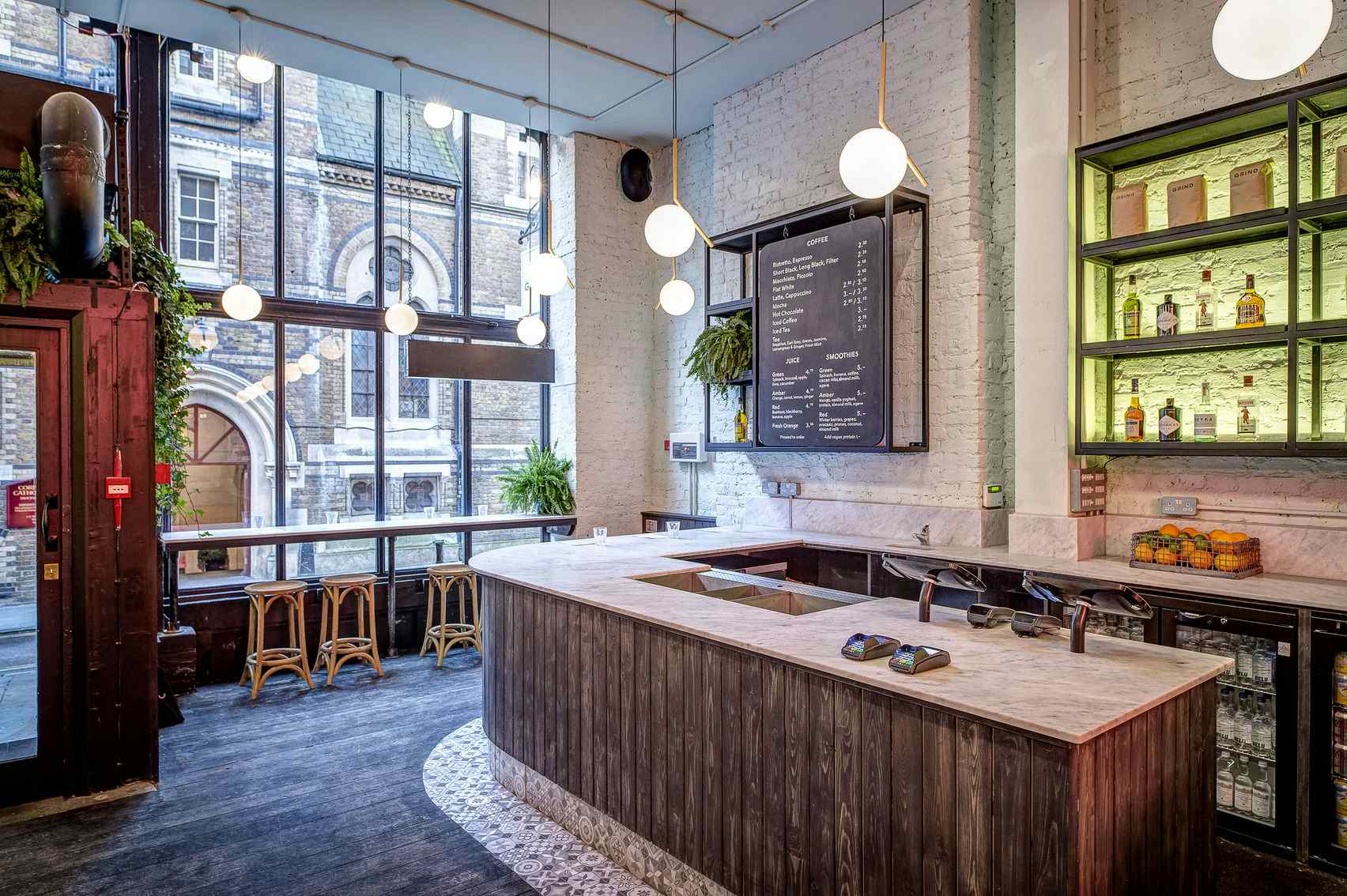 Book Café-Bar, Covent Garden Grind (London) – HeadBox