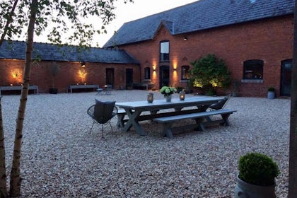 The Bull Shed 23