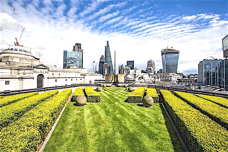 Whole Venue **Exclusively hire the entire venue of Coq D'Argent located in the heart of the city just a stones throw away from Bank station.**
Coq d’Argent is one of the best options for venue hire London has