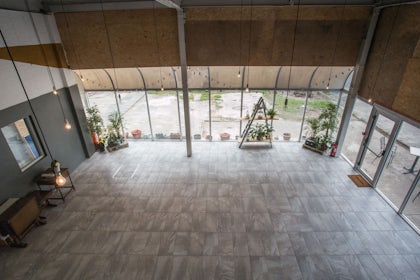Atrium 2