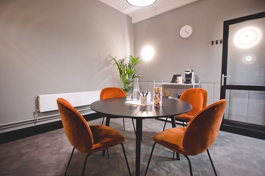 Meeting Room 5 0