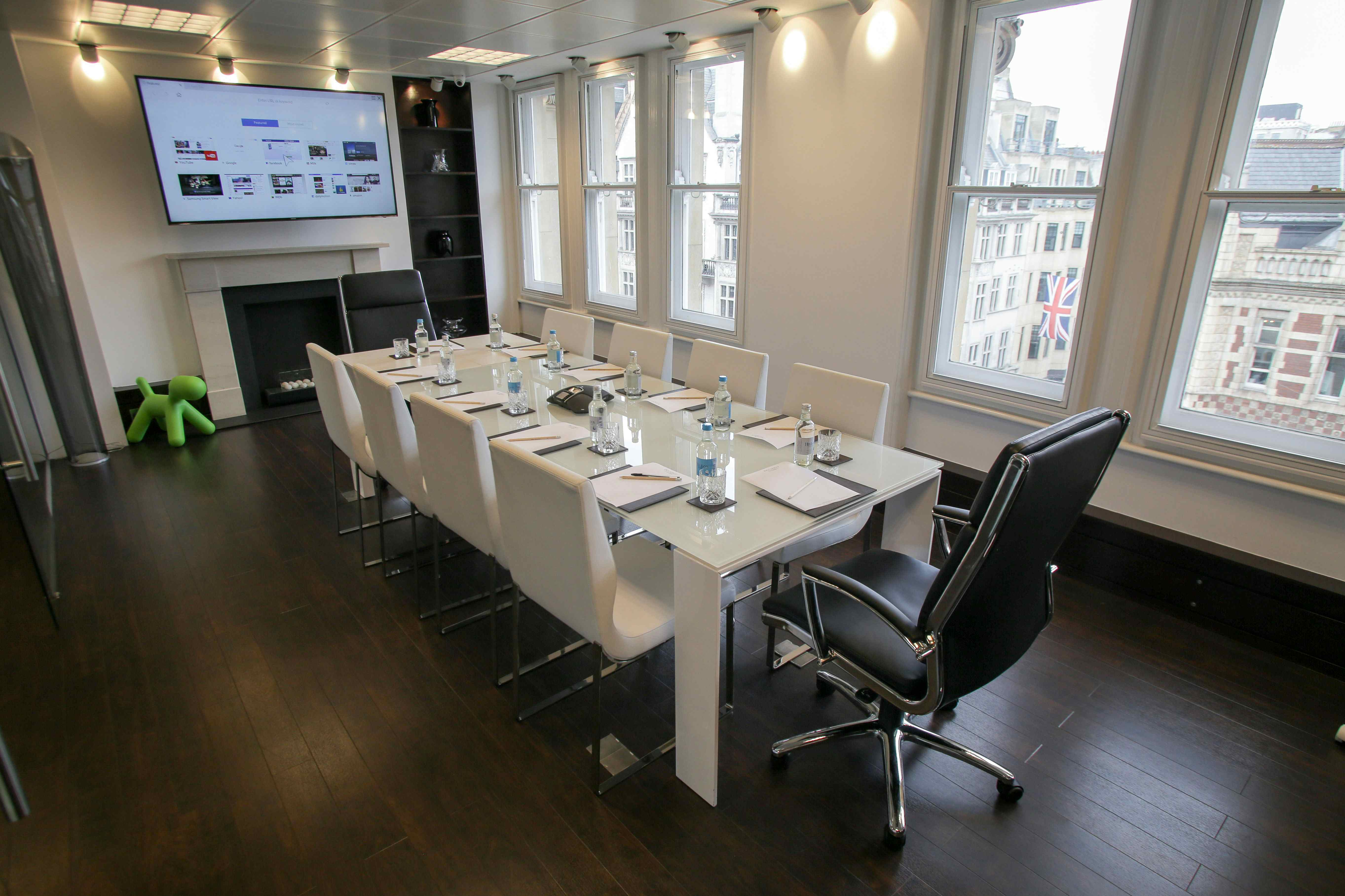 Mayfair Boardroom, Piccadilly Chambers