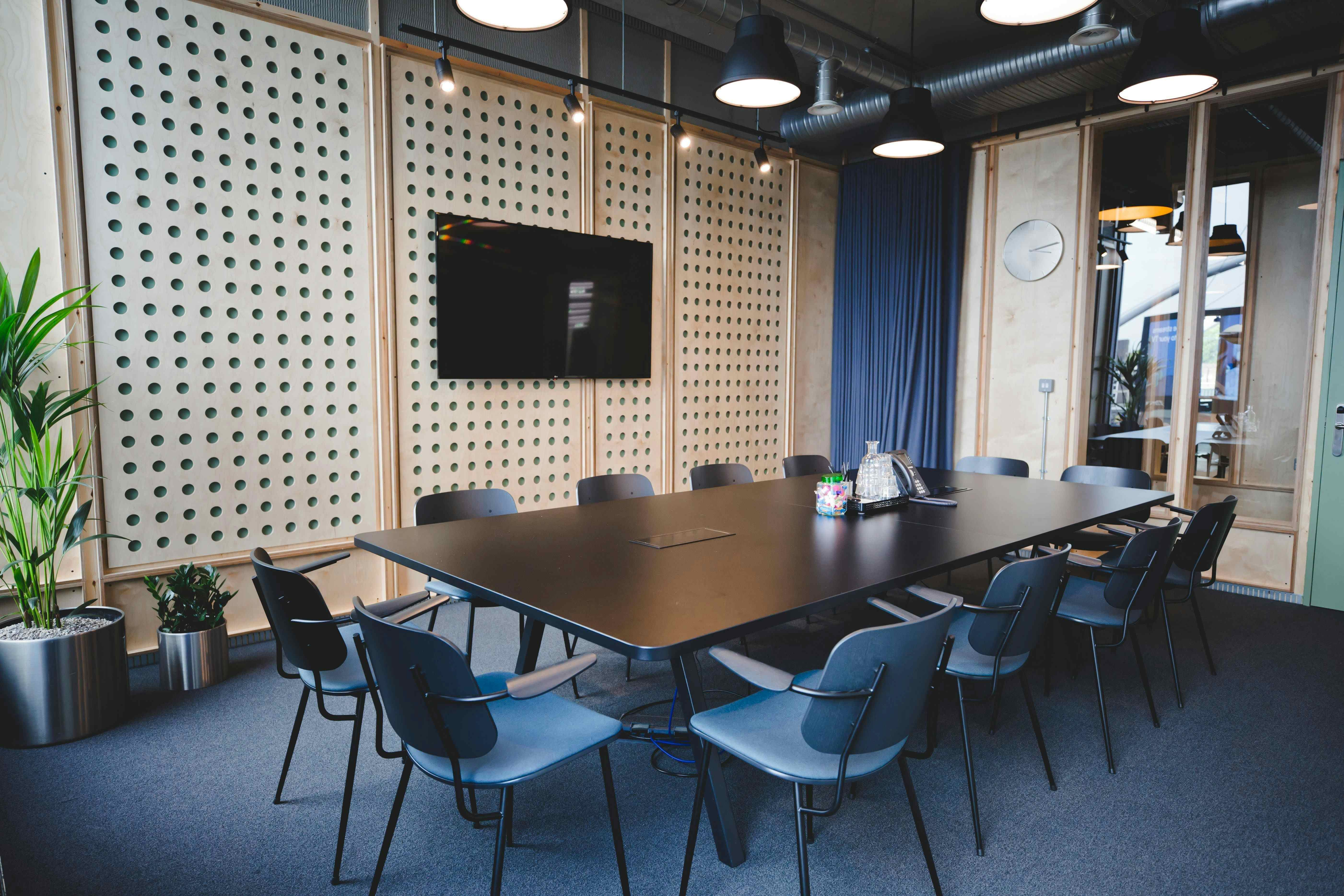 Meeting Room 5, TOG, White Collar Factory