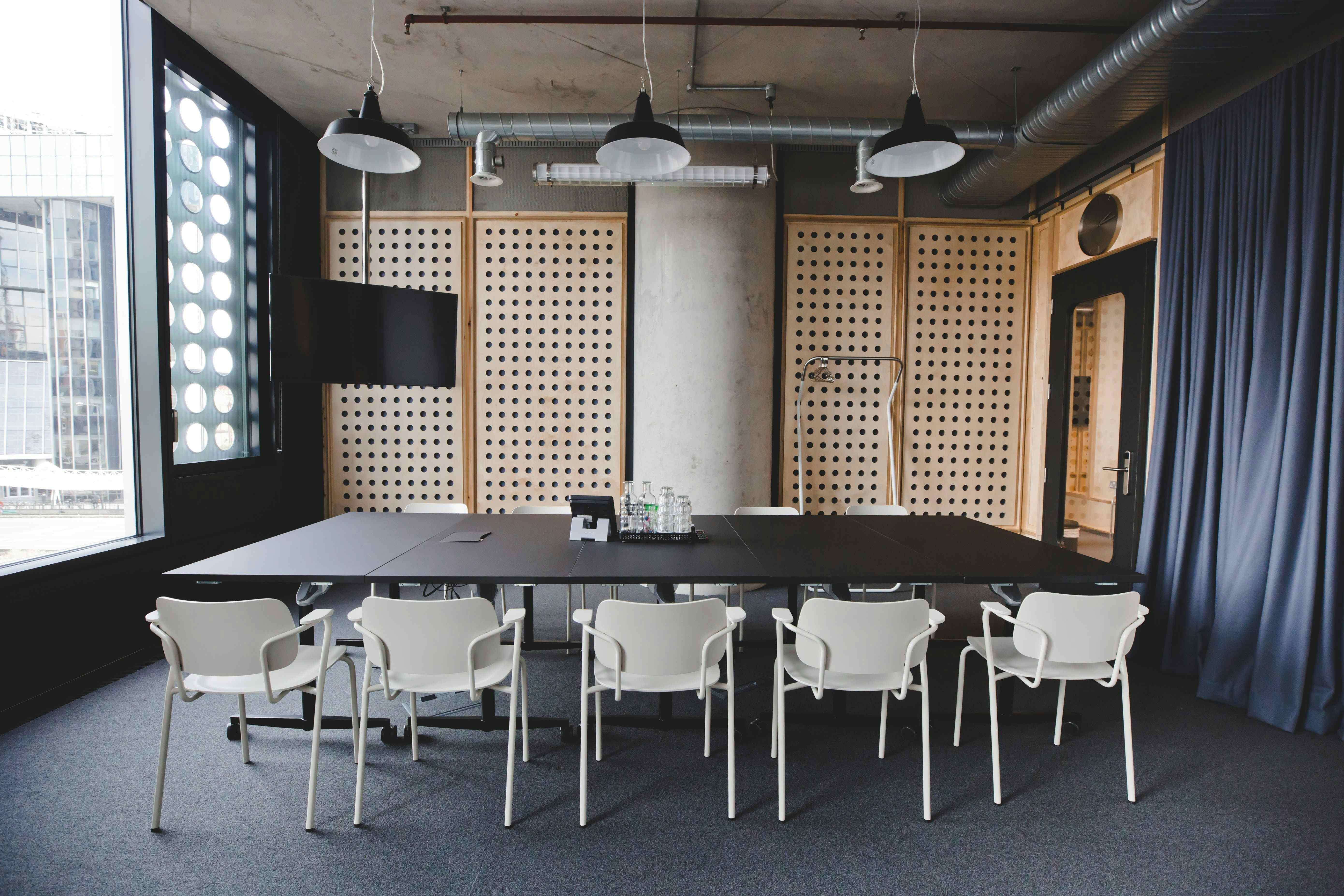 Meeting Room 6, TOG, White Collar Factory