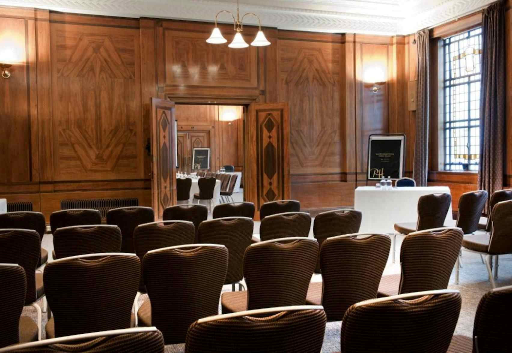 Devon De Vere Grand Connaught Rooms