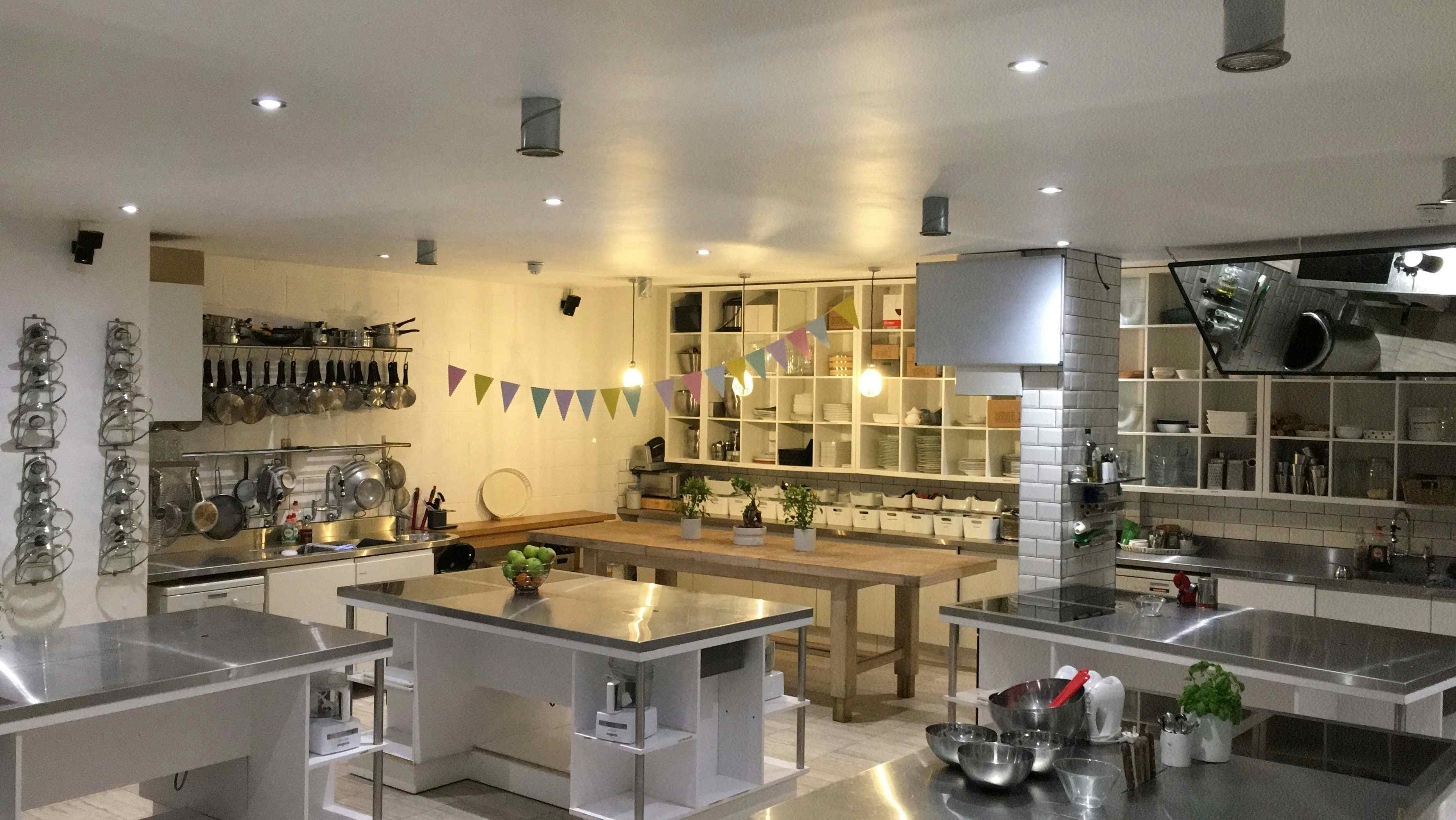 Kitchen Hire/Cookery School, The Avenue Cookery School