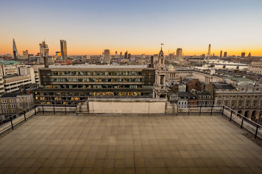 8th Floor Rooftop South 0