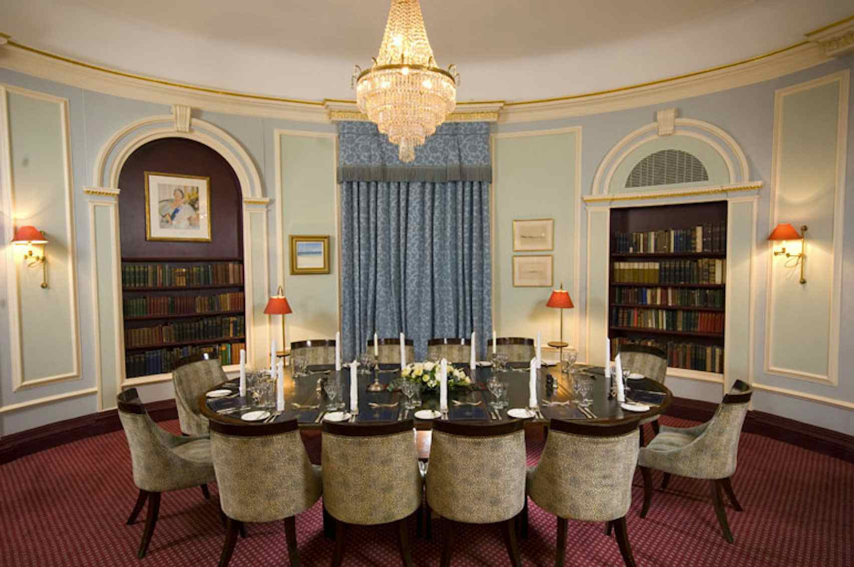 The Oval Room, The Caledonian Club